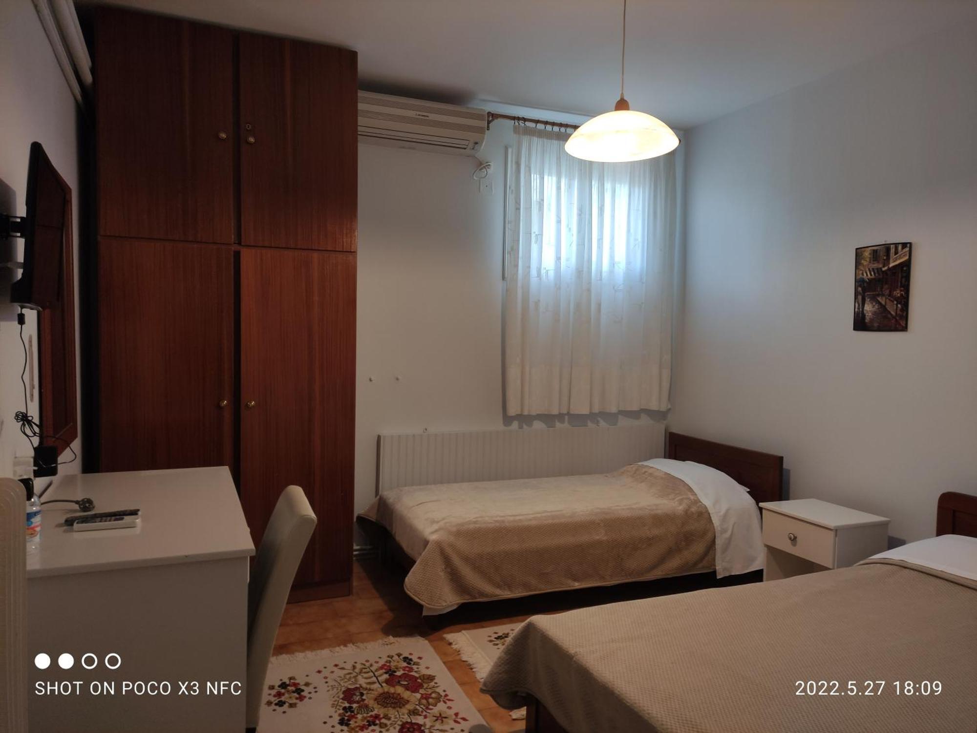 Eleni'S Rooms Ioannina Exterior photo