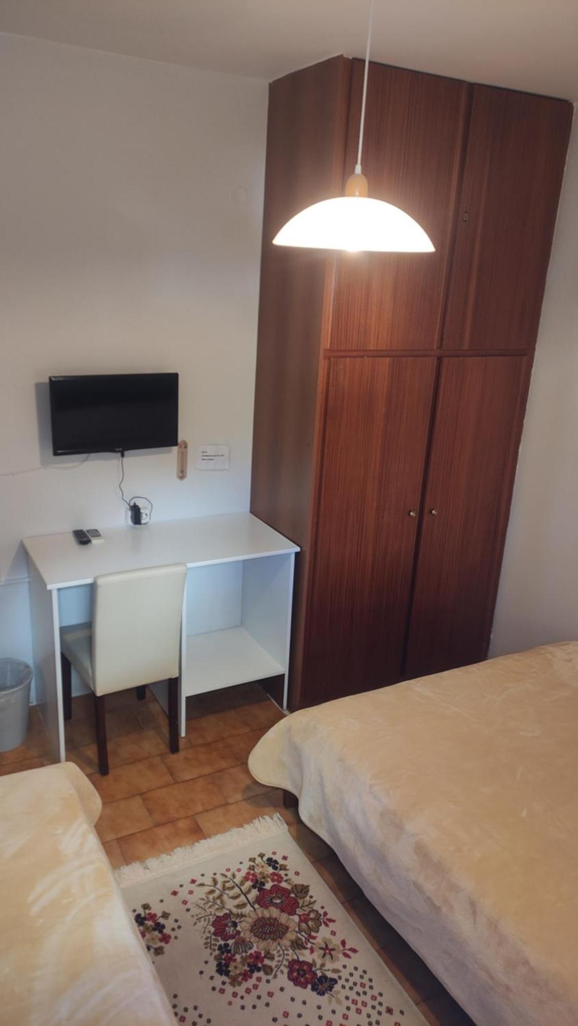 Eleni'S Rooms Ioannina Exterior photo